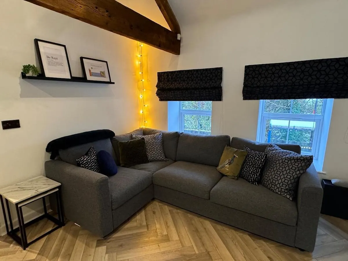 Apartment In Oughtibridge Sheffield